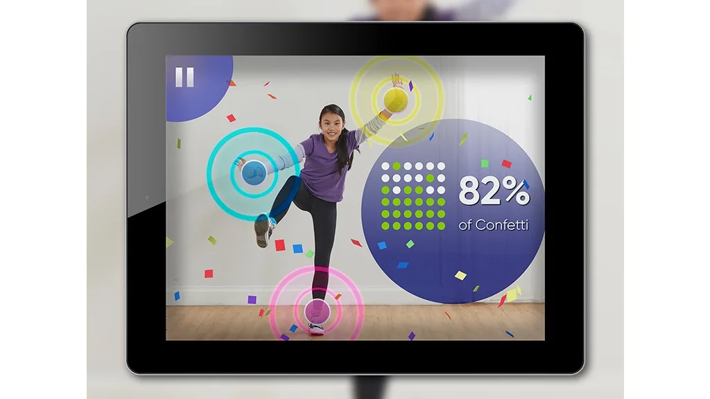 Hasbro najnovší Twister s moderným twistom oživuje rodinného obľúbenca.