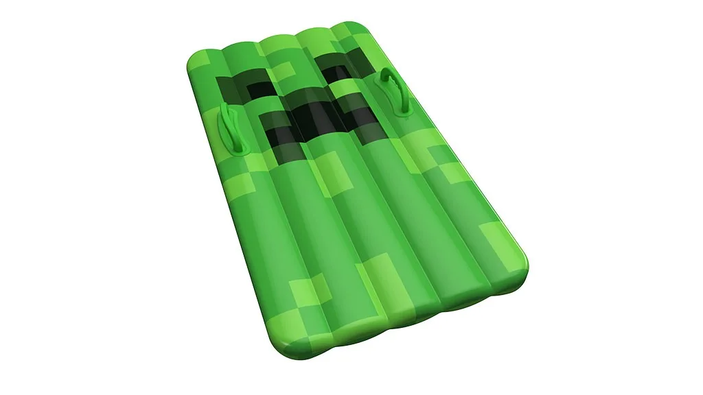 Playview Brands prináša nafukovacie hry Minecraft a NERF na zadný dvor.