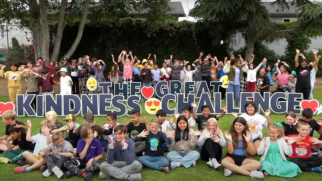 Šír pozitivitu pripojením sa k Výzve Veľkej Láskavosti Detí Mieru