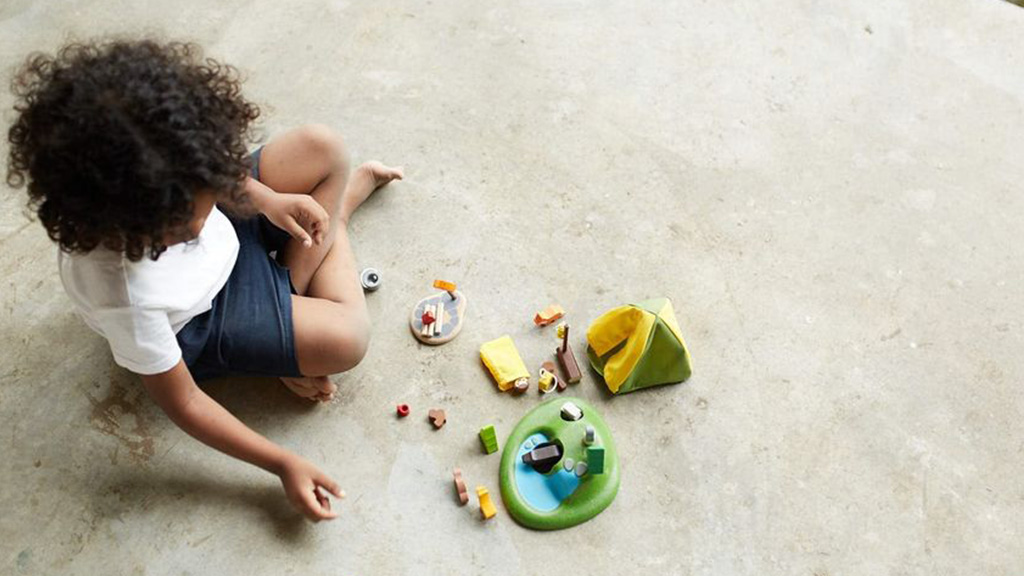 Herné súpravy PlanToys objavujú veľké vonkajšie dobrodružstvá spôsobom, aký ste ešte nikdy nevideli.