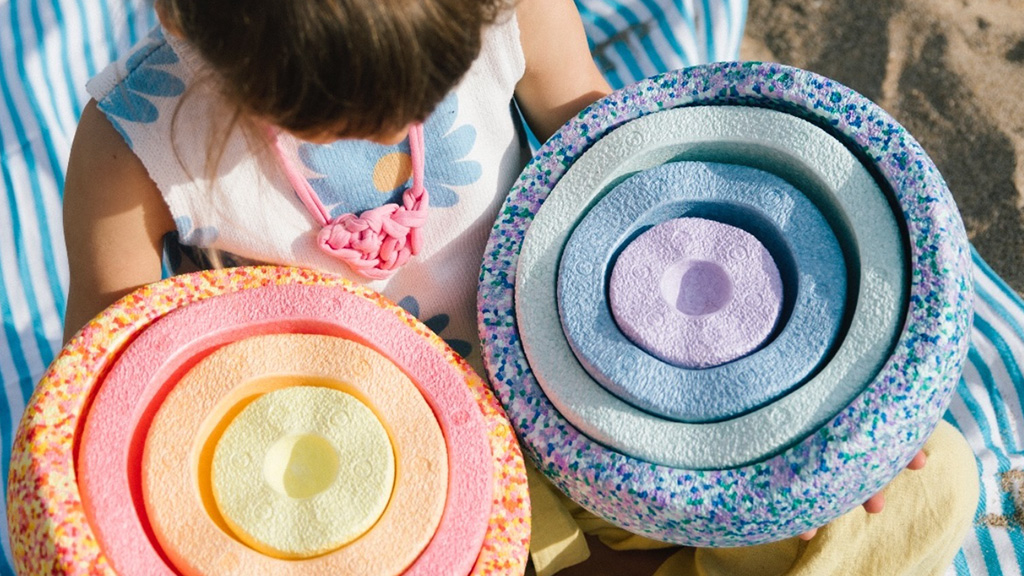 Build-A-Bear oslavuje medzinárodný deň hračiek s bezplatnými darčekmi a aktivitami