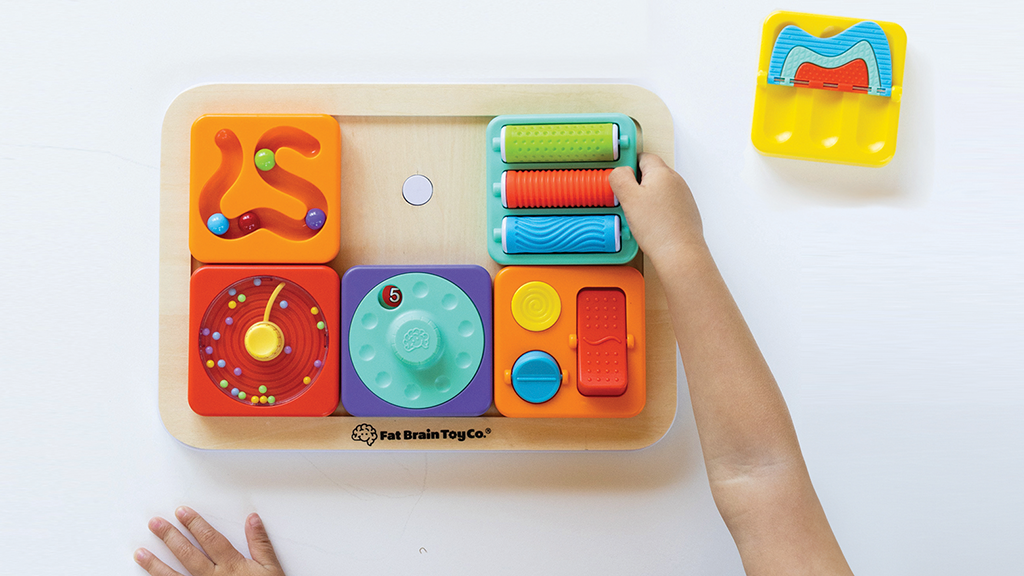 Fat Brain Toys: Modulárna hracia doska