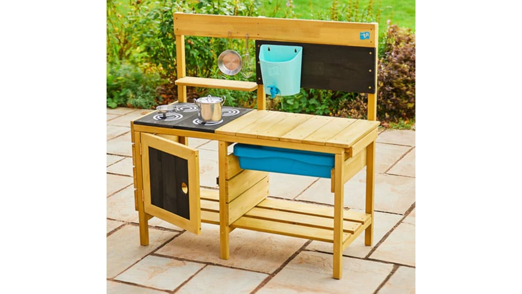 Tieto detské kuchynky si trojročné deti zamilujú.