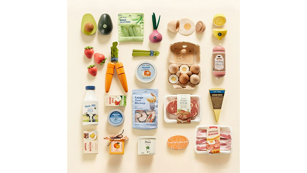 Organické jedálenské súpravy Tiny Land robia stolovanie čarovným