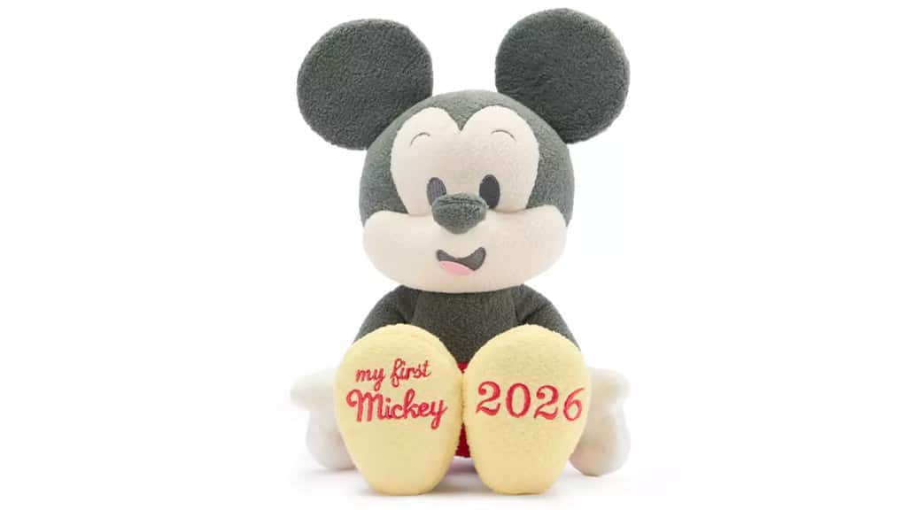 Predstavili plyšové hračky Mickeyho, Minnie a Dumba s témou roku 2026
