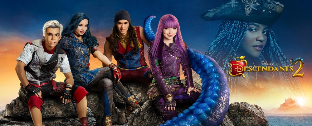 Descendants 2 - Az elveszettek szigete játékbabák a Hasbrotól