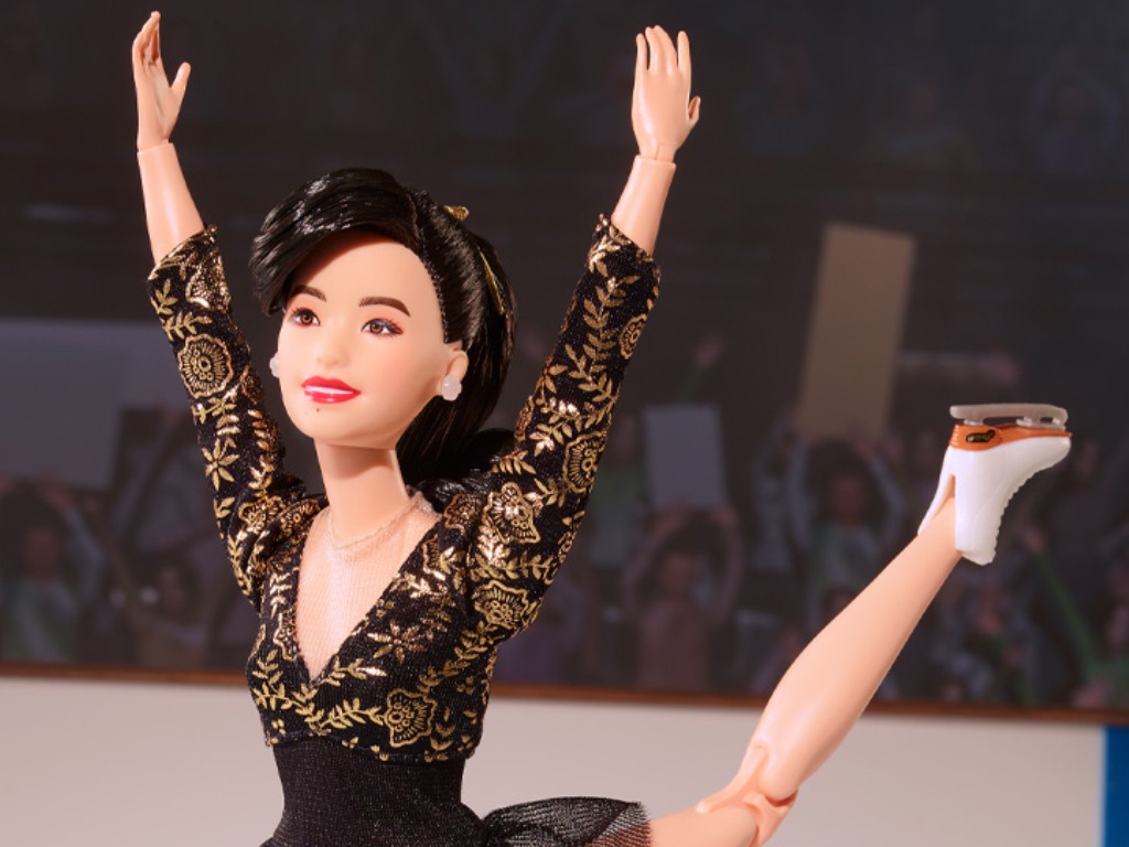 Nová Barbie bábika Kristi Yamaguchi inšpiruje mladé dievčatá, aby nasledovali svoje sny.