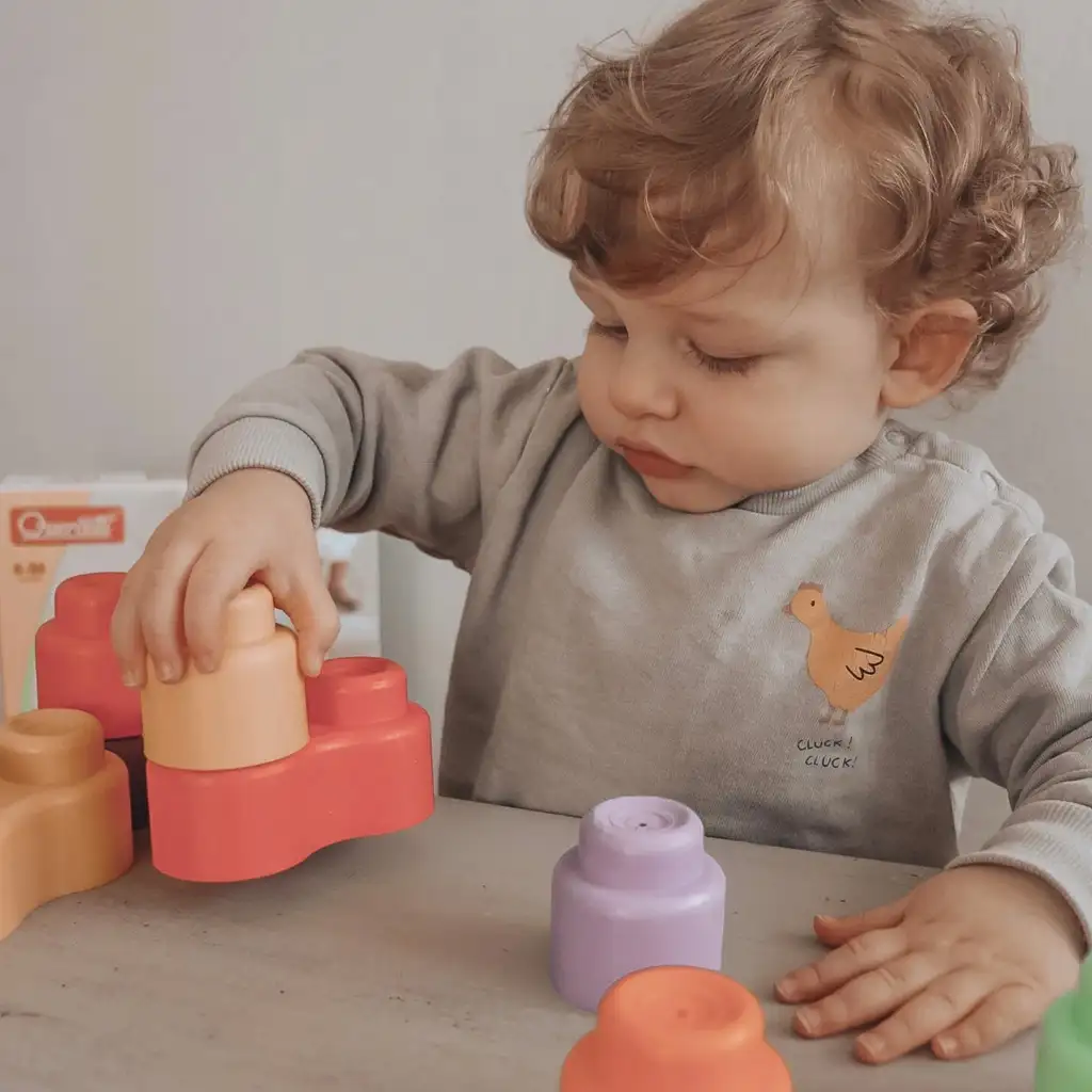 Quercetti: Momy Soft 12-dielna sada mäkkých stavebných kociek kép 3