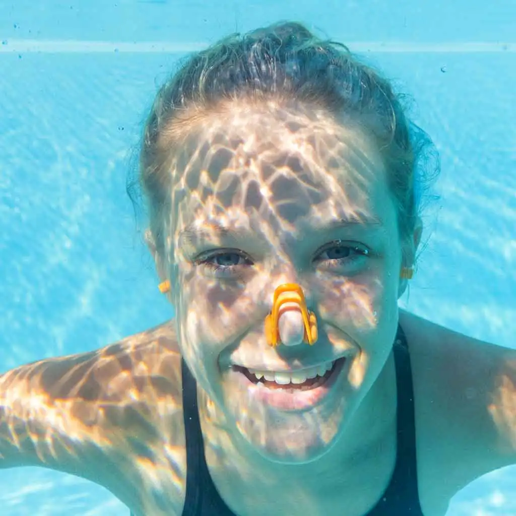 Bestway: Hydroventure™ sada na šnorchlovanie s nosnou svorkou a ušnými zátkami pre deti od 7 rokov kép 3