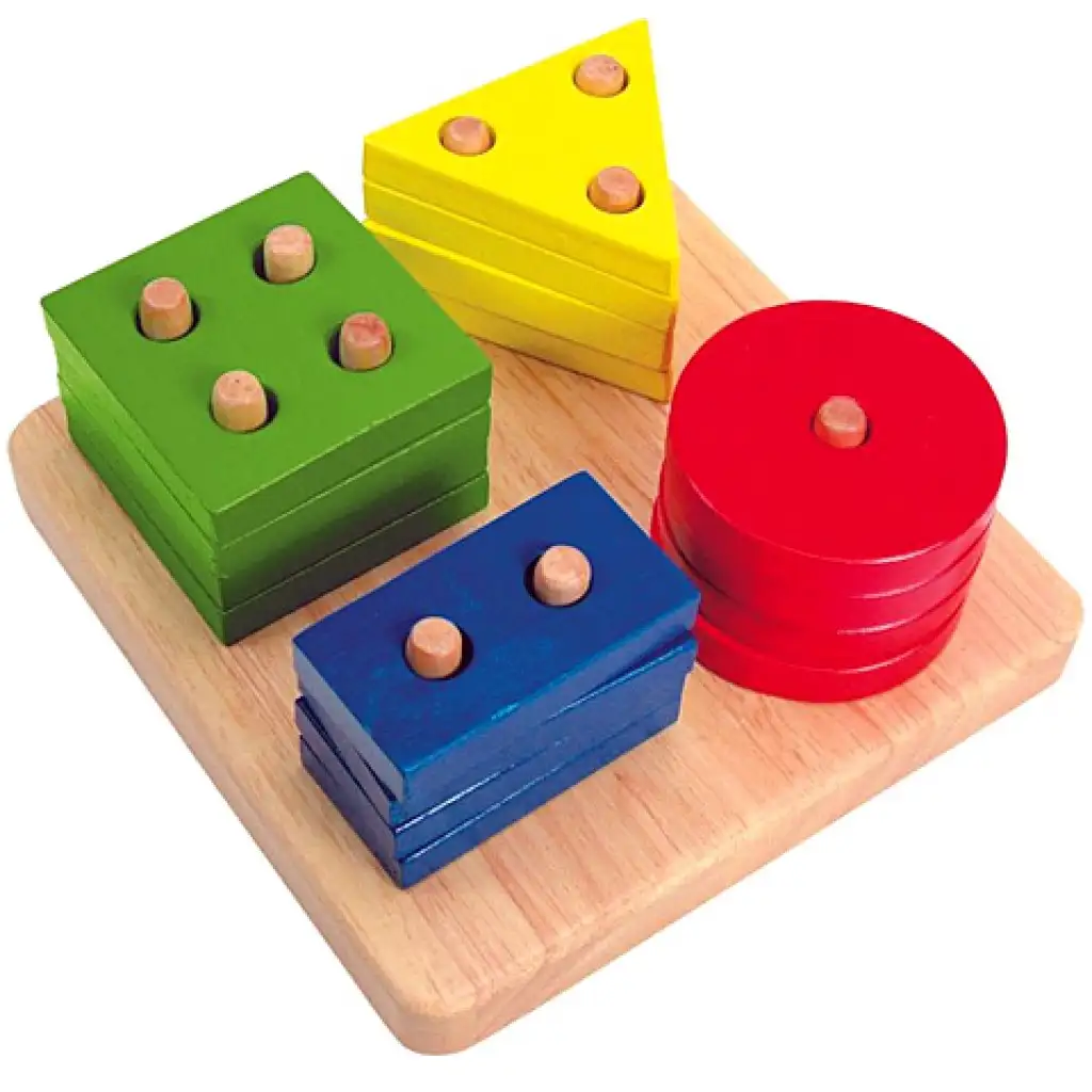 Drevená hračka na rozpoznávanie tvarov