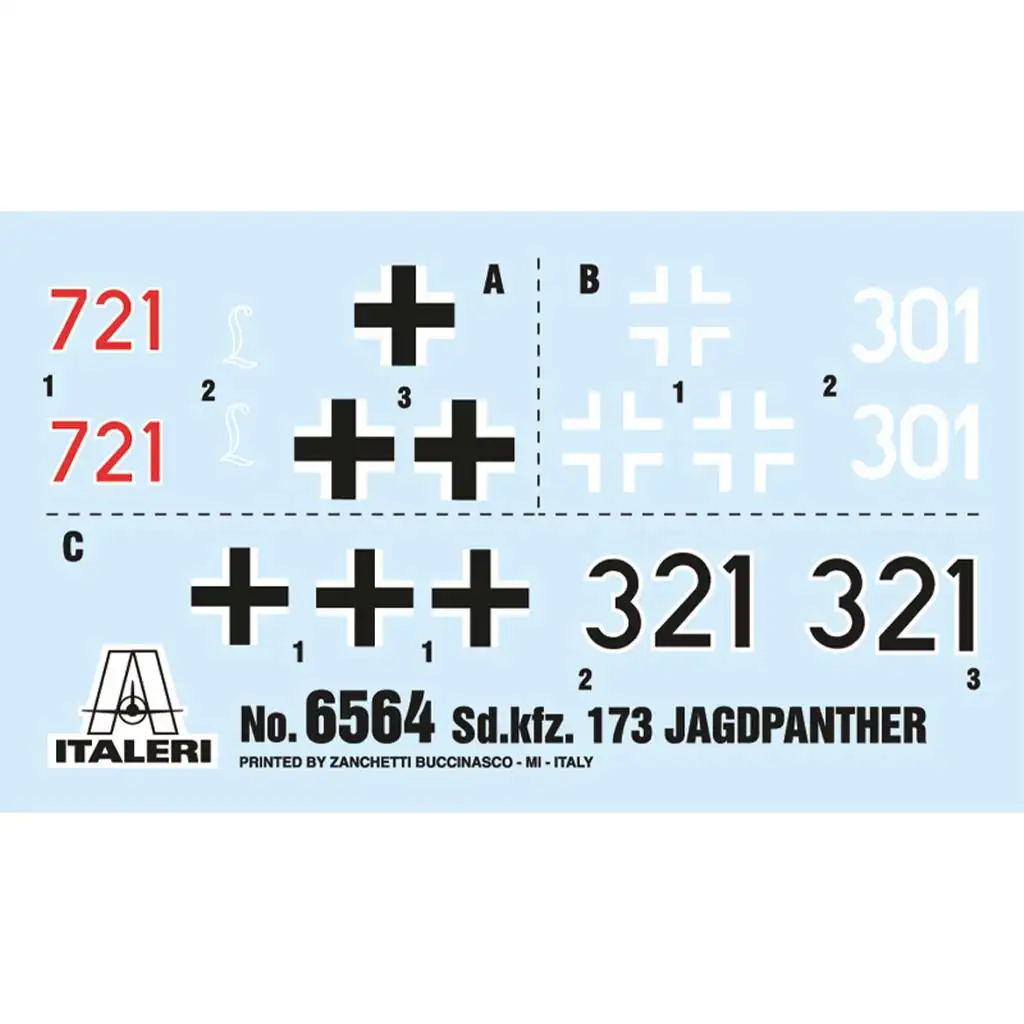 Italeri 1/35 Sd.Kfz.173 Jagdpanther tank s posádkou v zimnej uniforme model kép 7