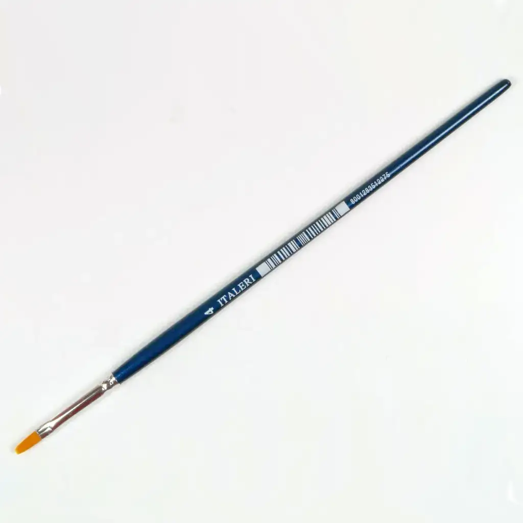 Italeri plochý syntetický štetec veľkosti 4, 1 ks