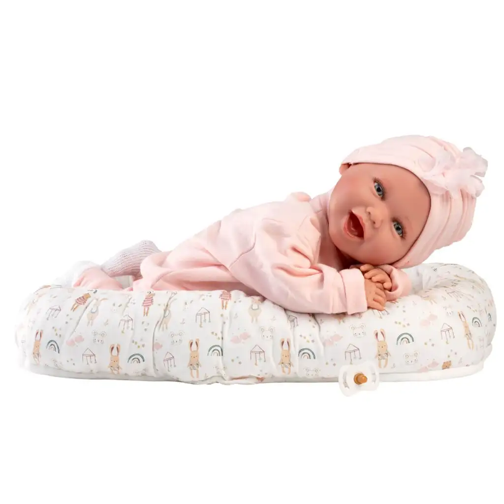 Llorens: Mimi 42 cm usmievavá bábika s cumlíkom a hniezdom pre bábätko kép 4