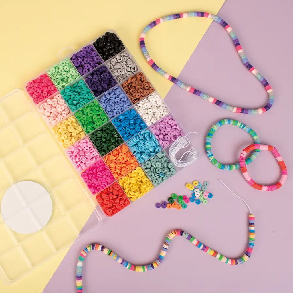 PlayBox: Heishi korálky na navliekanie v úložnom boxe, sada 3500 ks kép 3