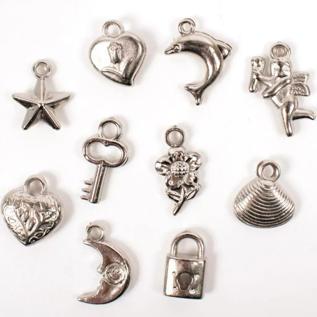 PlayBox: Plastové strieborné navliekacie prívesky, balenie 200 ks