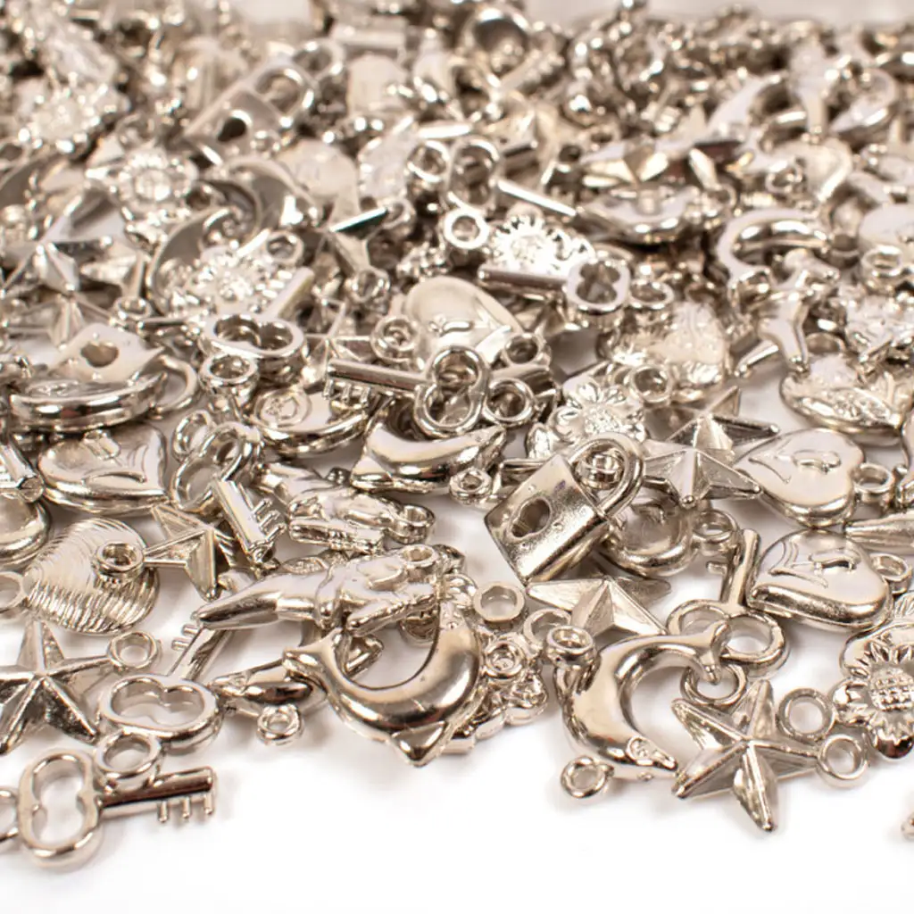 PlayBox: Plastové strieborné navliekacie prívesky, balenie 200 ks kép 2