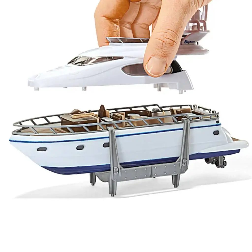 SIKU MAN nákladné auto s prívesom a jachtou 1/87 kép 2