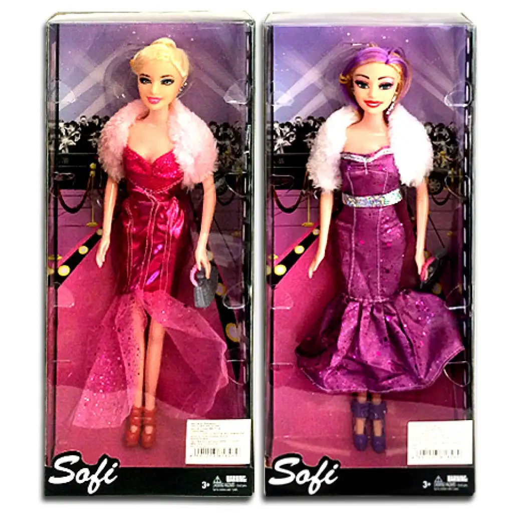 Bábika Sofia vo večerných šatách s kožušinou, dva varianty