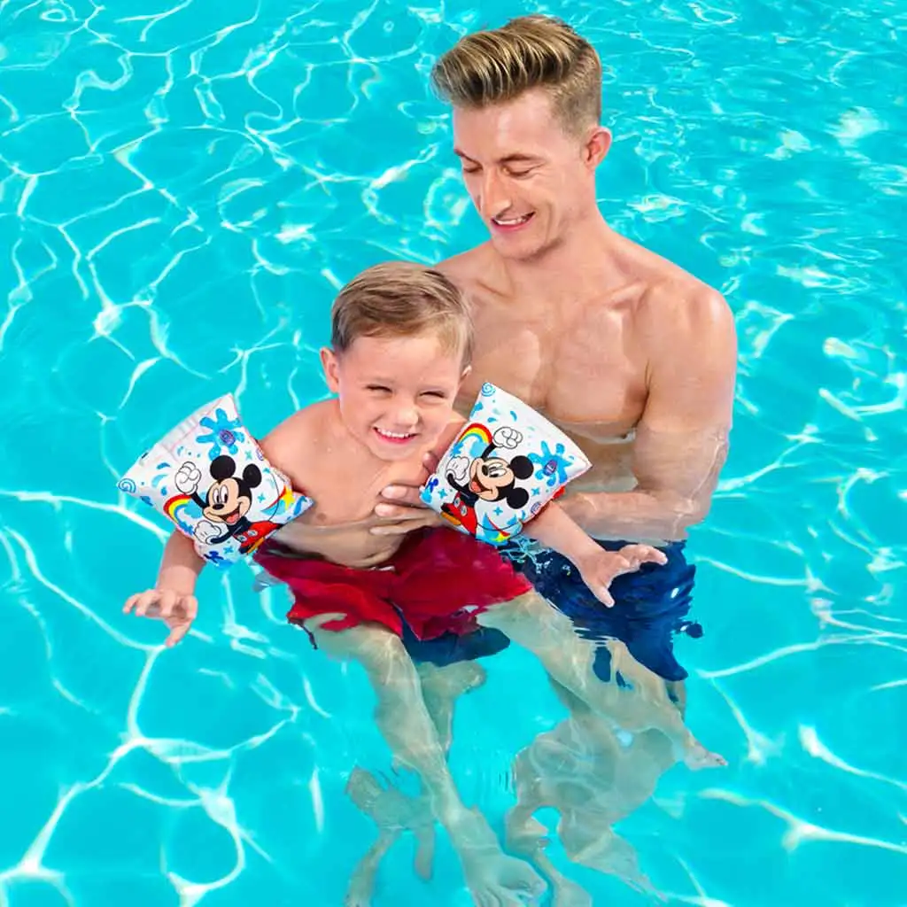 Bestway: Disney Junior® Mickey Mouse nafukovací kruh pre deti od 3 do 6 rokov kép 2