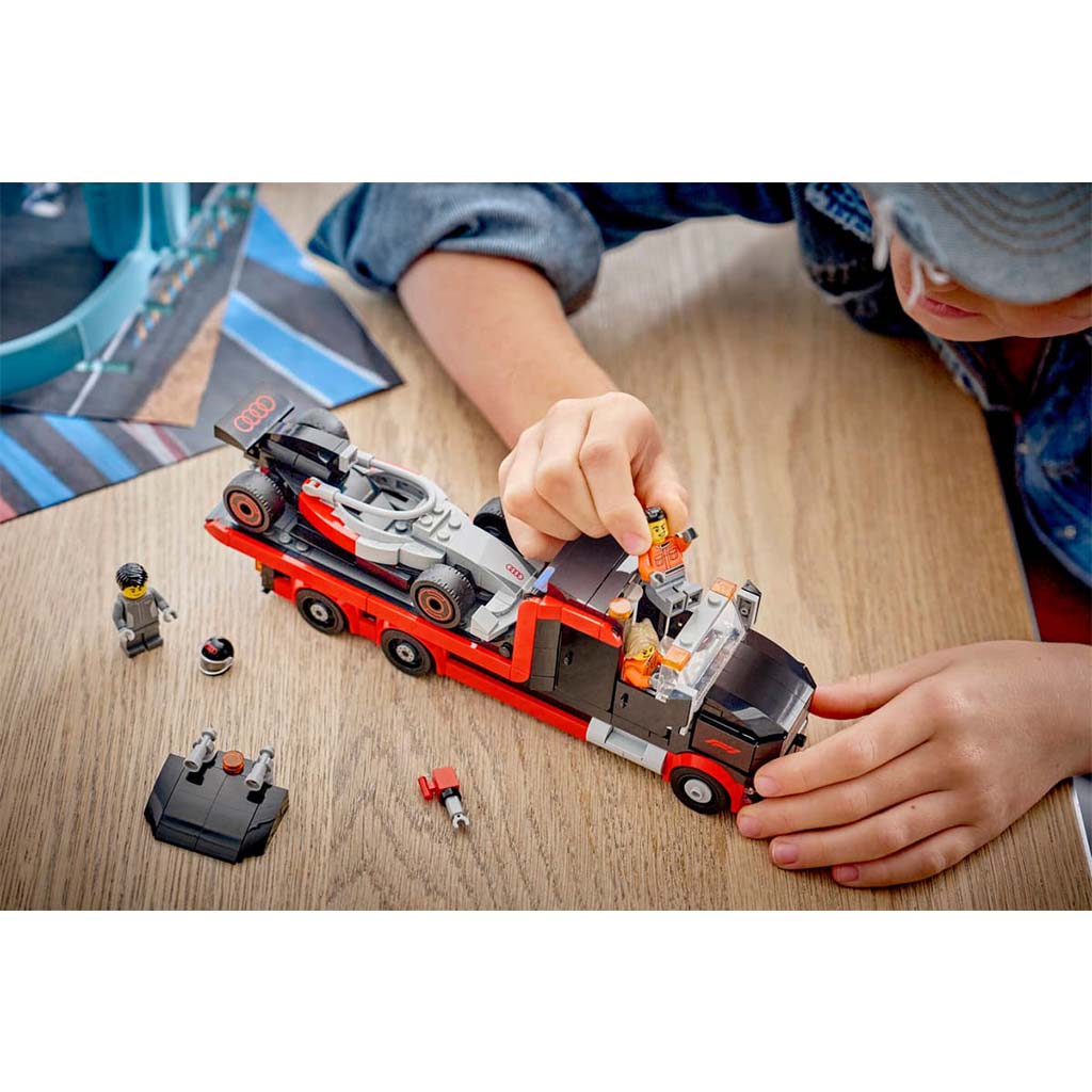 LEGO® City: F1® kamión s pretekárskym autom Audi F1® (60493) kép 6