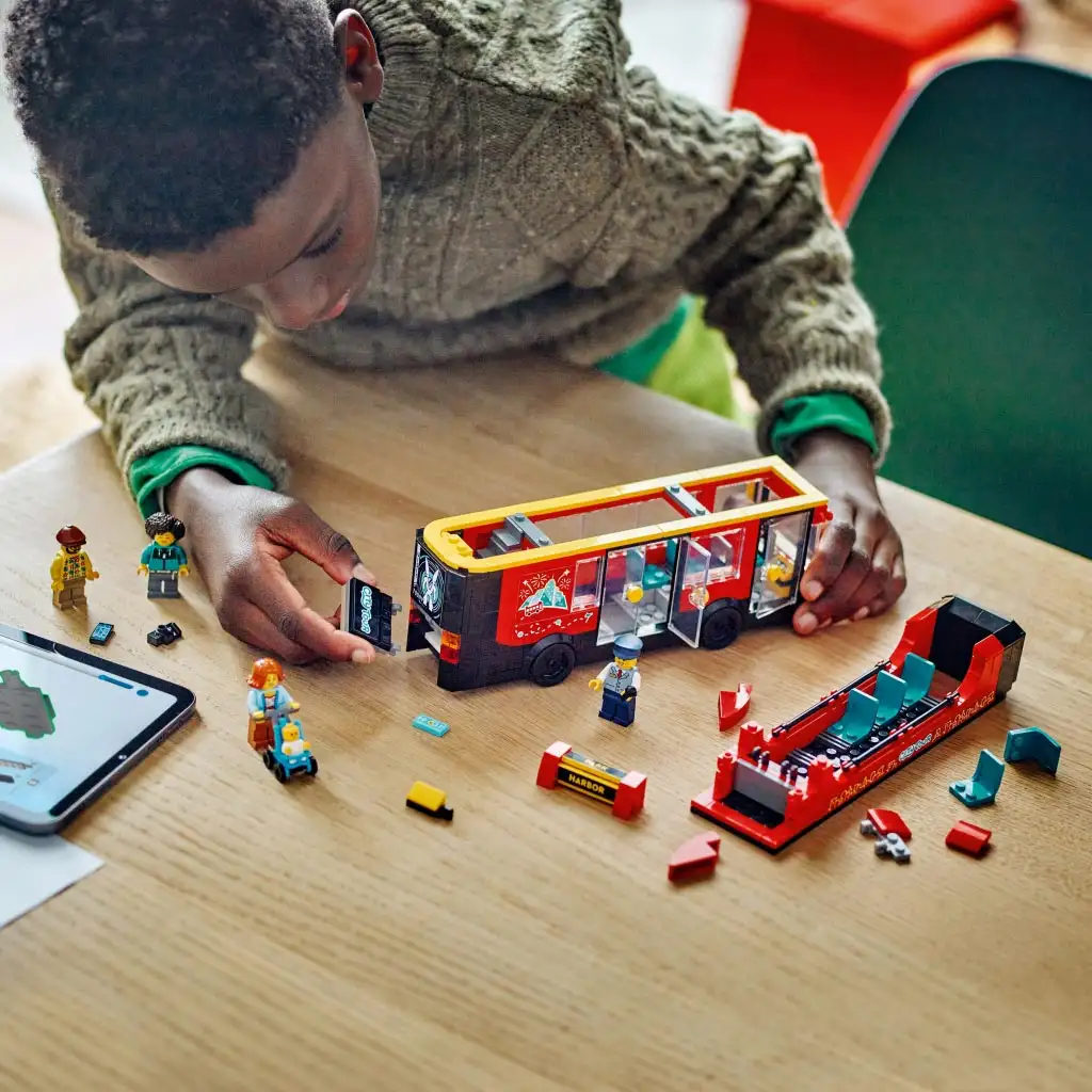 LEGO® City: Piros emeletes turistabusz (60407) kép 3