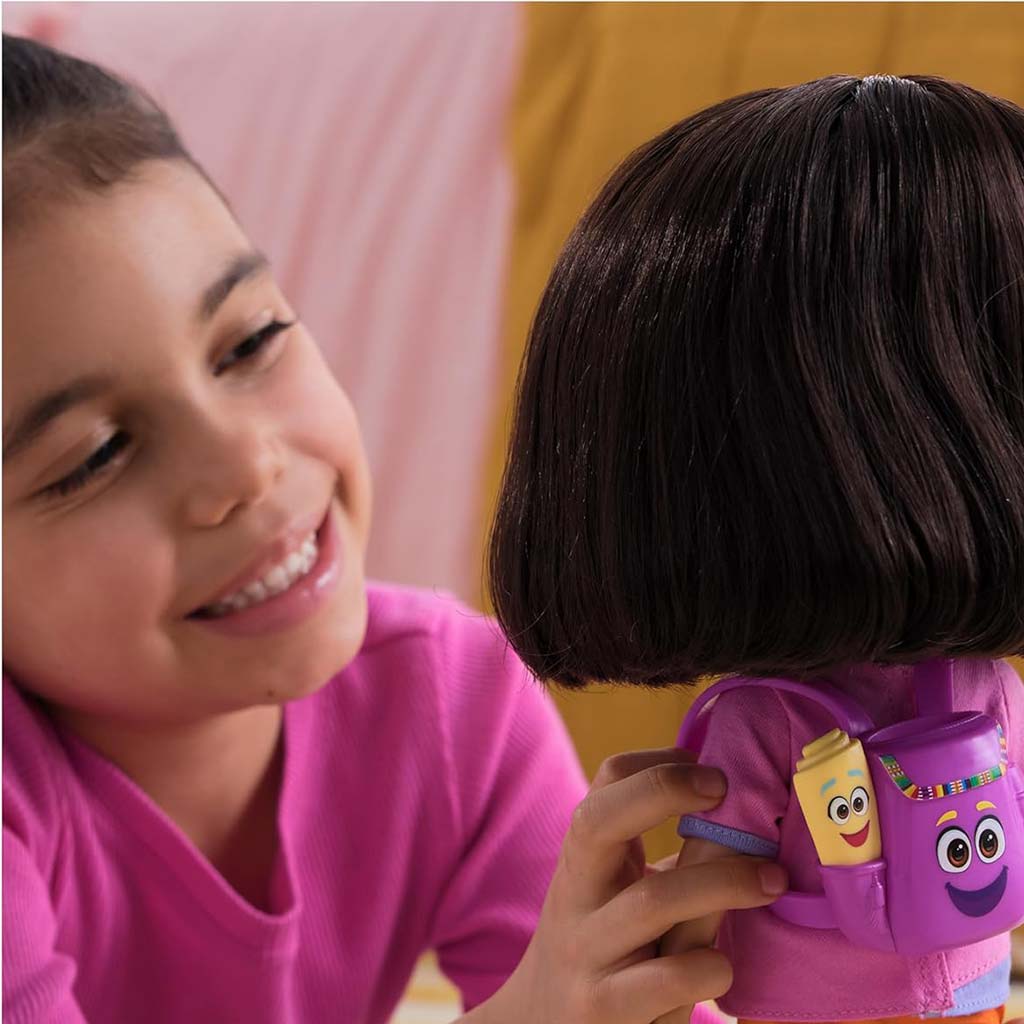 Dora objaviteľka - Spievajúca bábika Dora 30 cm - Spin Master kép 3