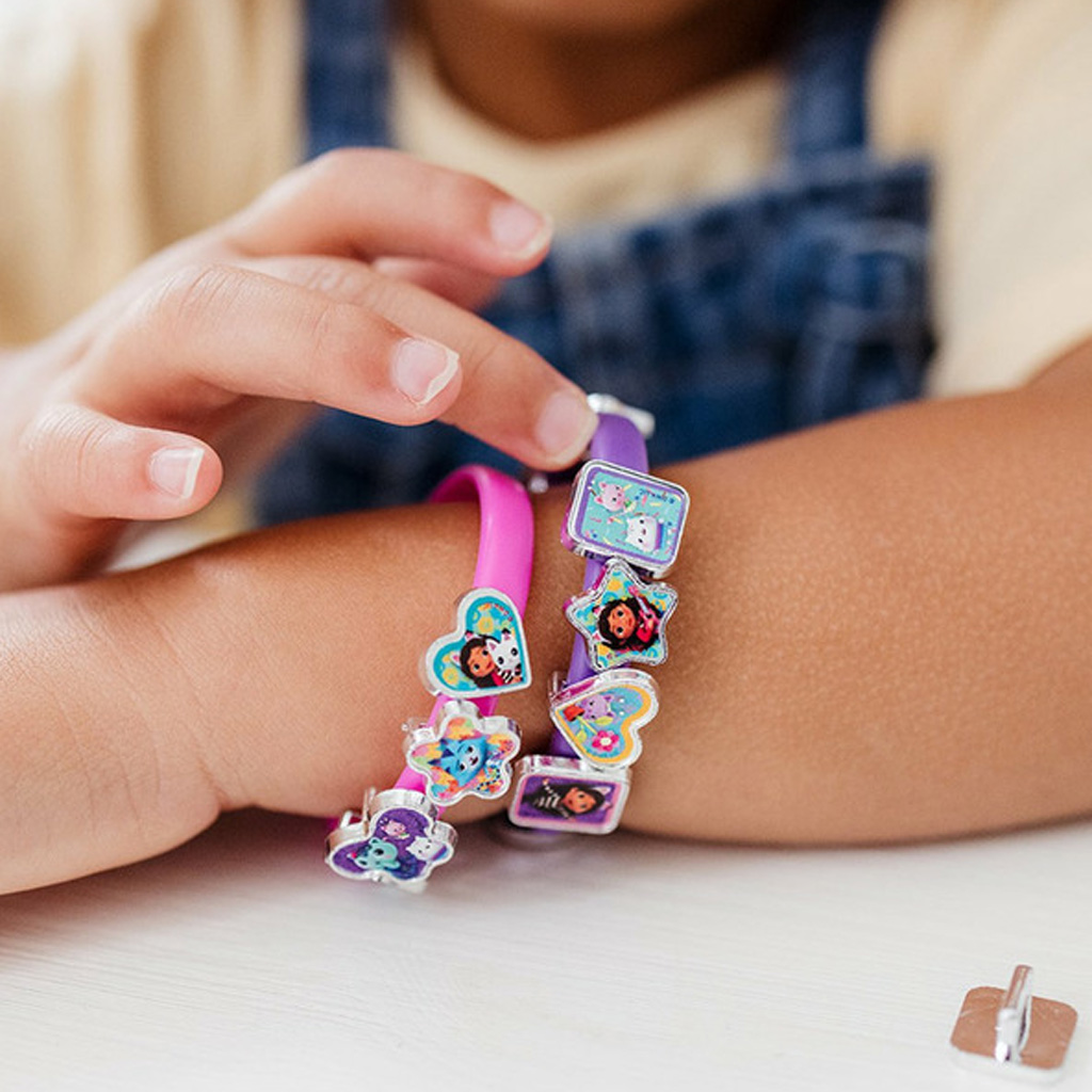 Gabi domček pre bábiky - kreatívna súprava na výrobu náramkov - Totum kép 2