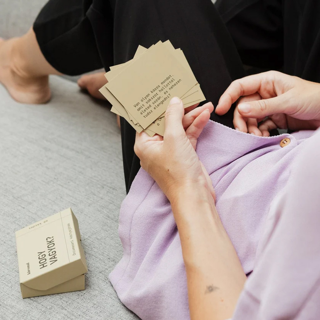 Obrys: Ako sa mám? — sebapoznávacia kartová hra kép 3