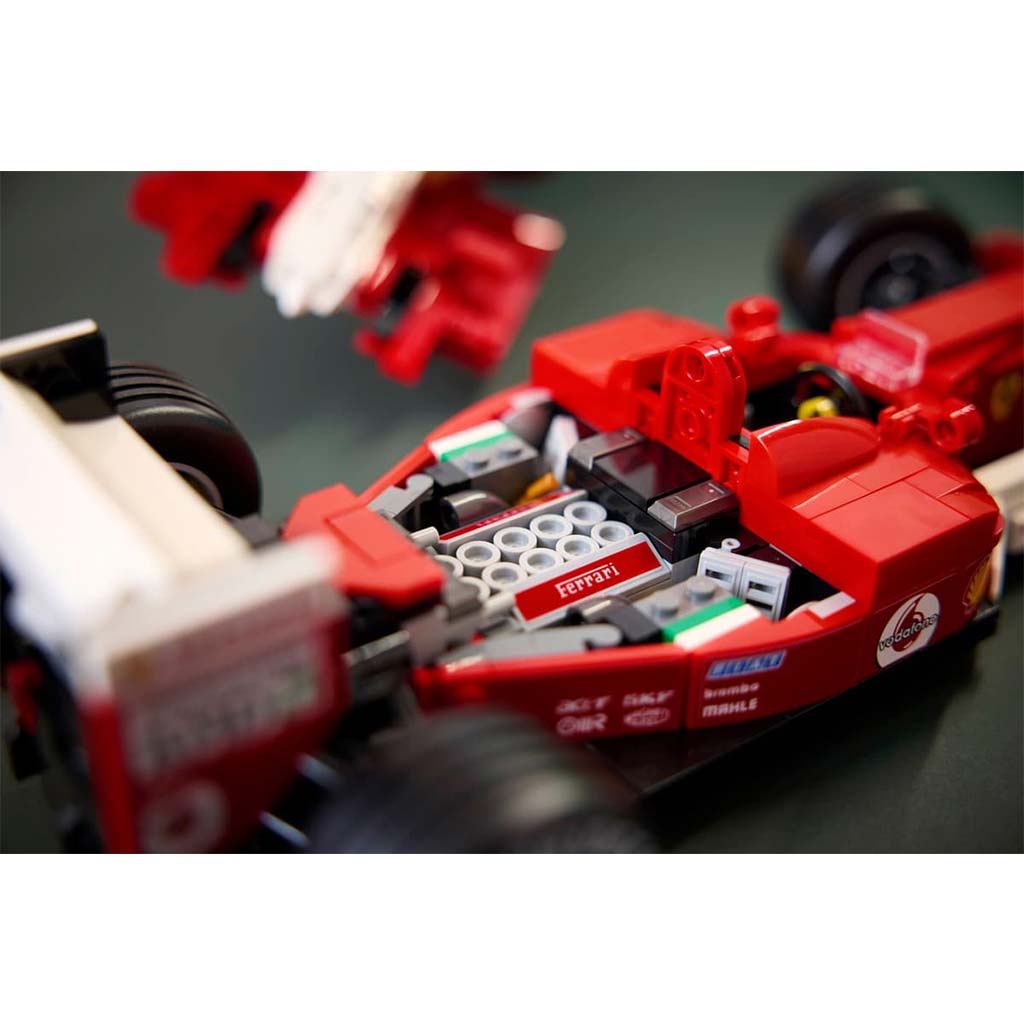 LEGO® Icons: Ferrari F2004 és Michael Schumacher (11375) kép 8