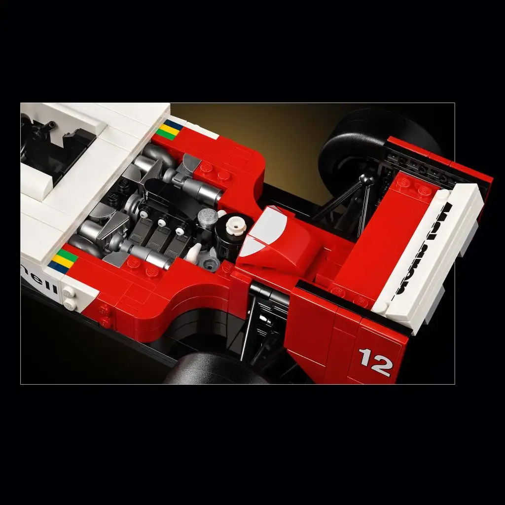 LEGO® Icons: McLaren MP4/4 a Ayrton Senna (10330) kép 4