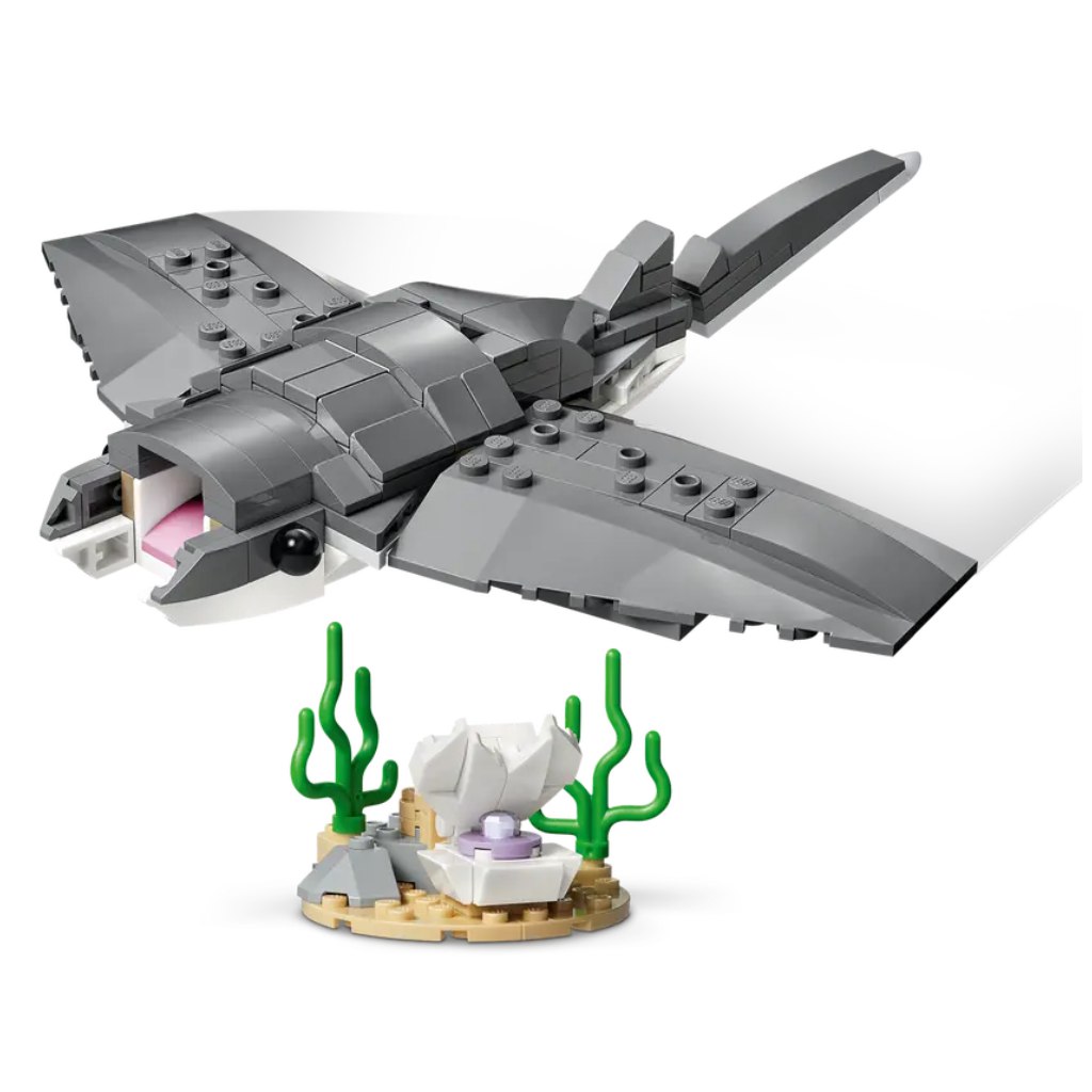 LEGO® Creator: Nebezpečný žralok s truhlou pokladov (31381) kép 4