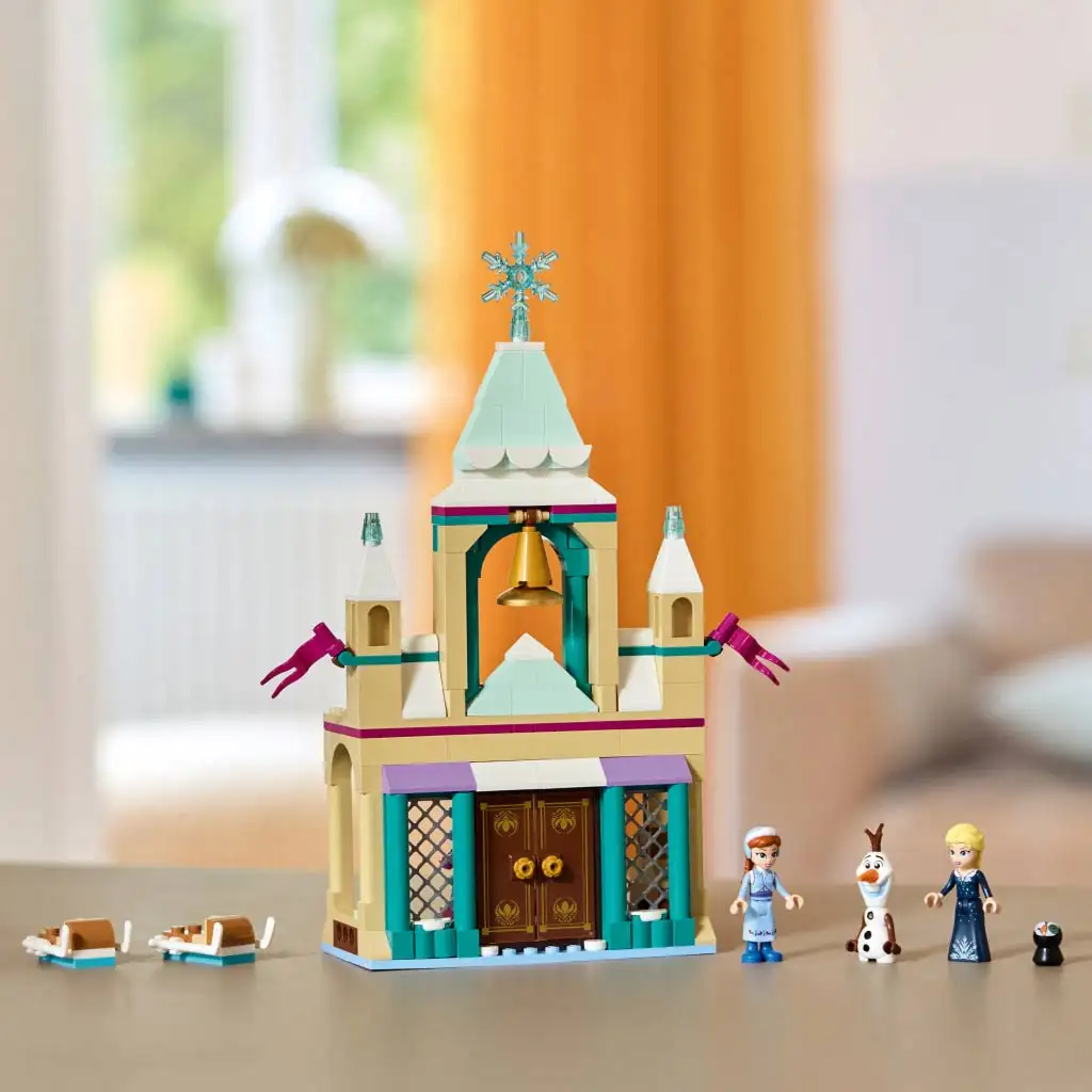 LEGO® Disney Jégvarázs - Arendelle kastély (43265) kép 3