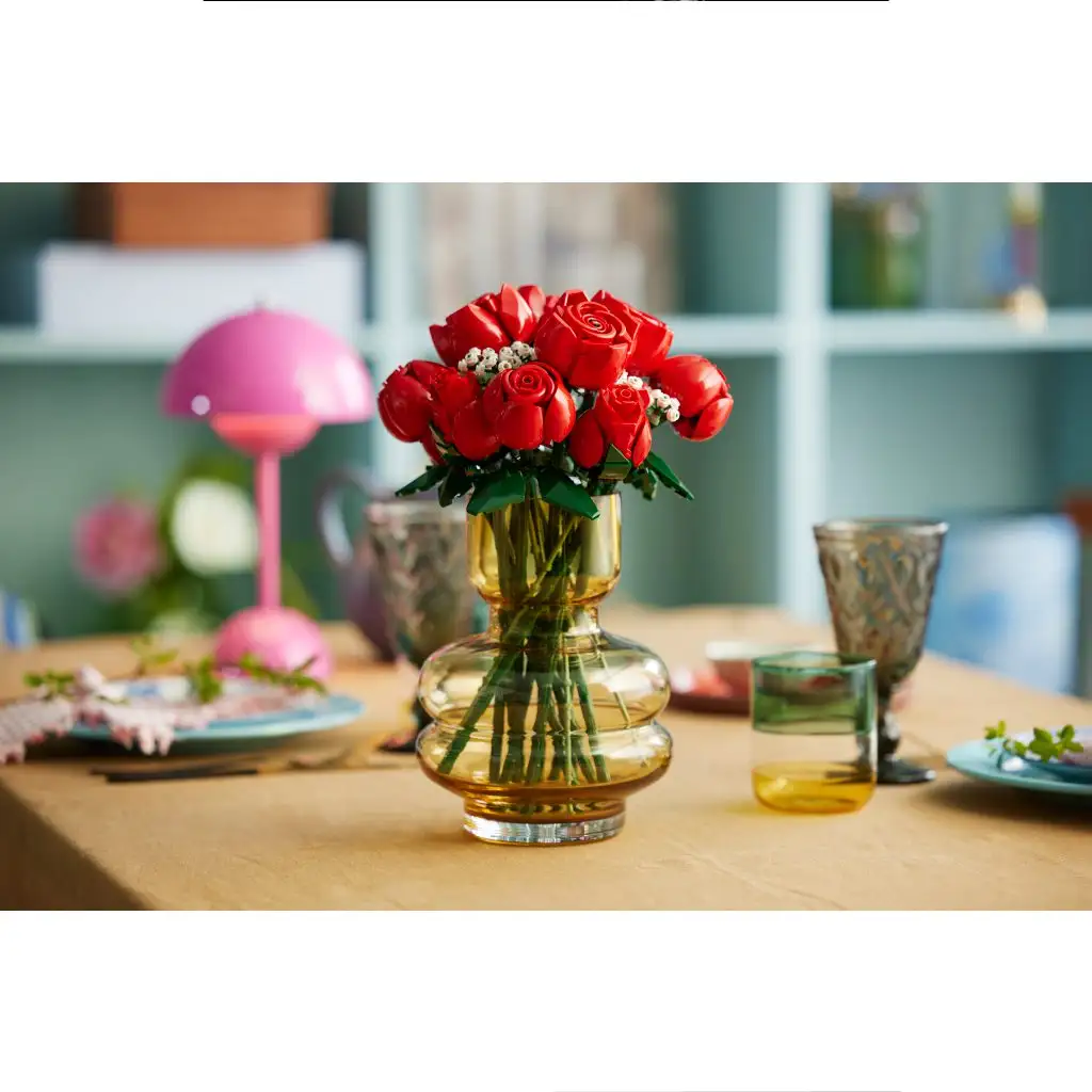 LEGO® Icons: Kytica ruží (10328) kép 5