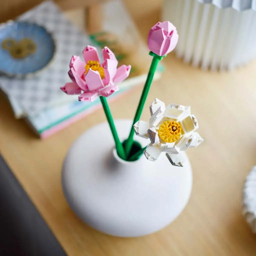 LEGO®: Lotusové kvety (40647) kép 5