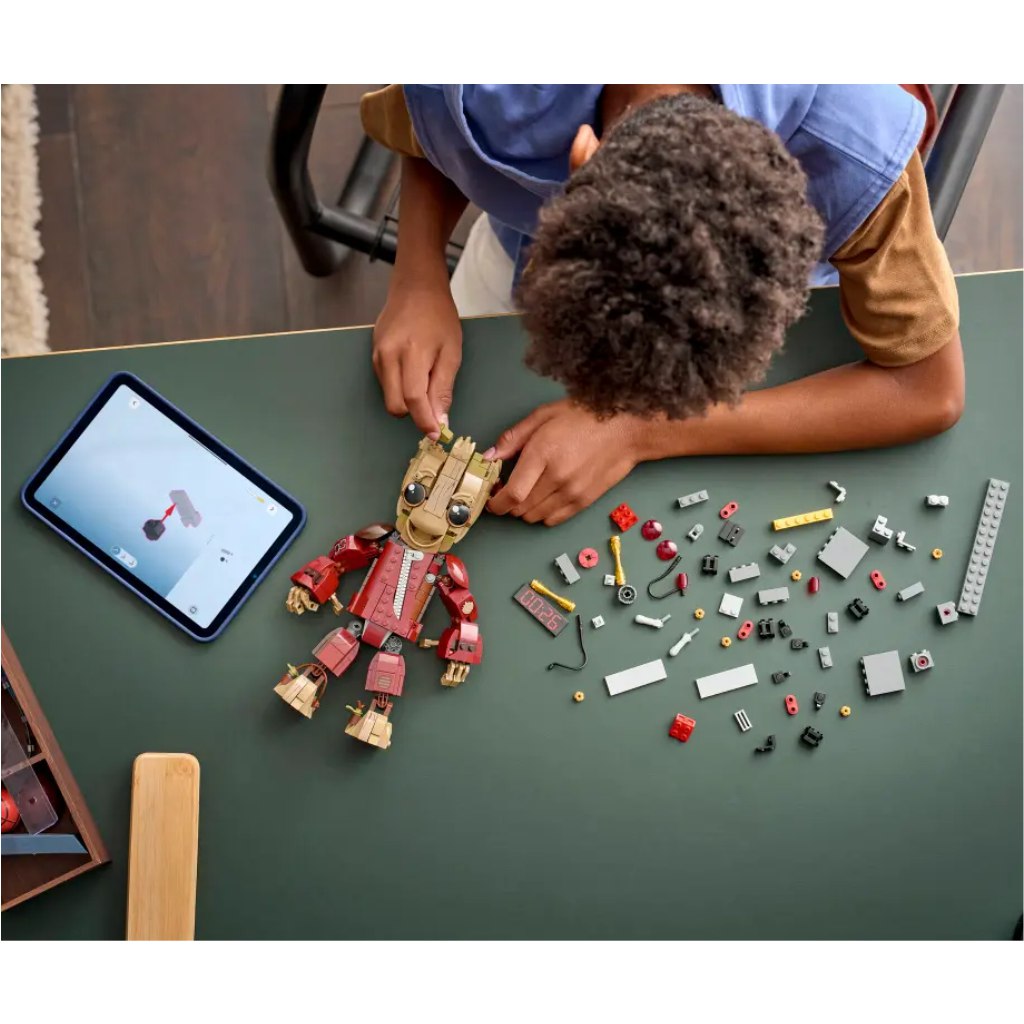 LEGO® Marvel: Groot v uniformách Ravagerov (76341) kép 5