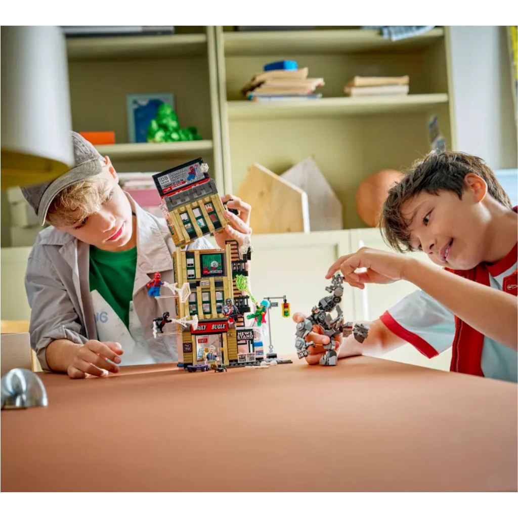 LEGO® Marvel: Spider-Man vs. Mysterio: Denný Bugle (76342) kép 4
