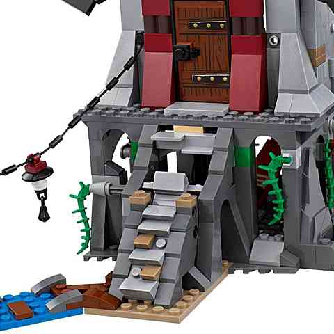 LEGO® Ninjago: A világítótorony ostroma (70594) kép 4