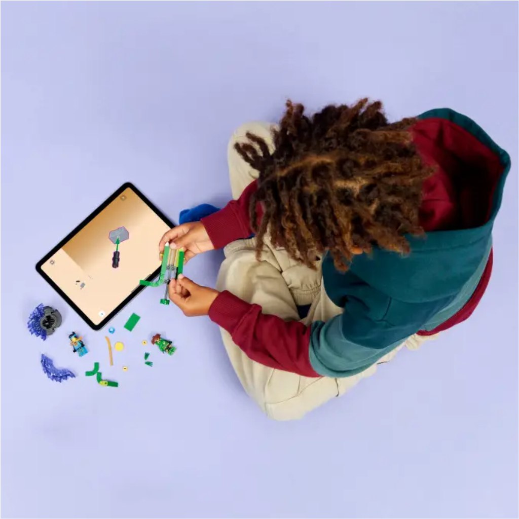 LEGO® Ninjago: Nya proti mutantnému monštru s kolotočom (71849) kép 4