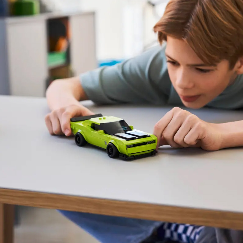 LEGO® Speed Champions: športové auto Dodge Challenger SRT Hellcat (77237) kép 6