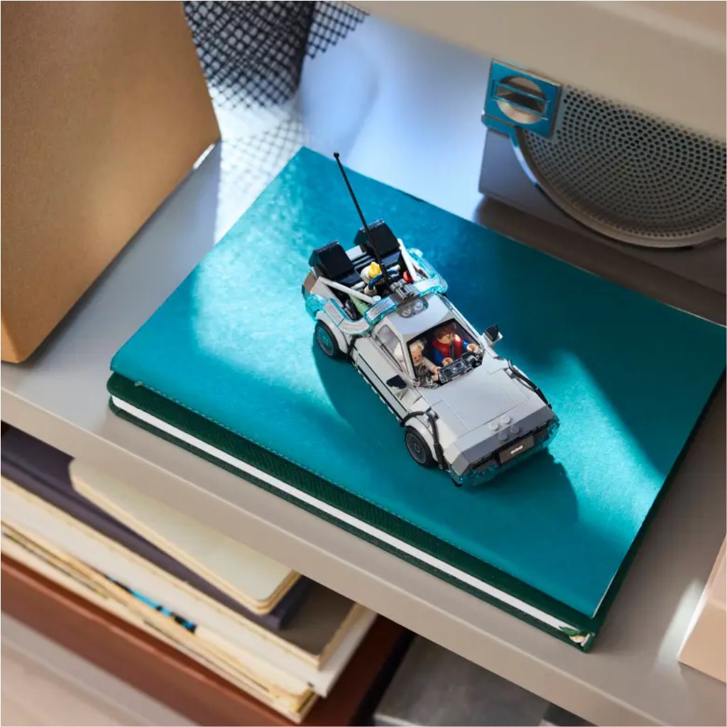 LEGO® Speed Champions: Stroj času z filmu Návrat do budúcnosti (77256) kép 5