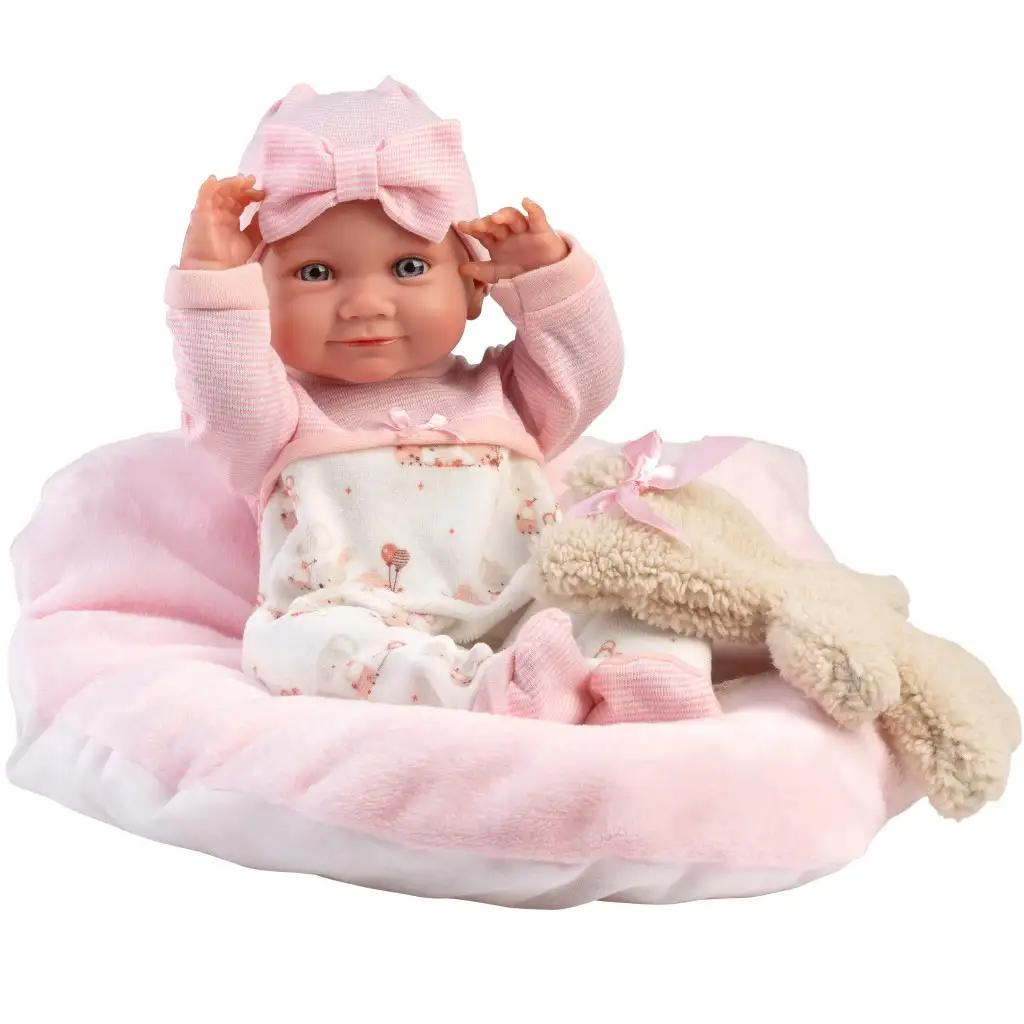 Llorens: Nica 40 cm novorodenec s medveďom a ružovou dekou.