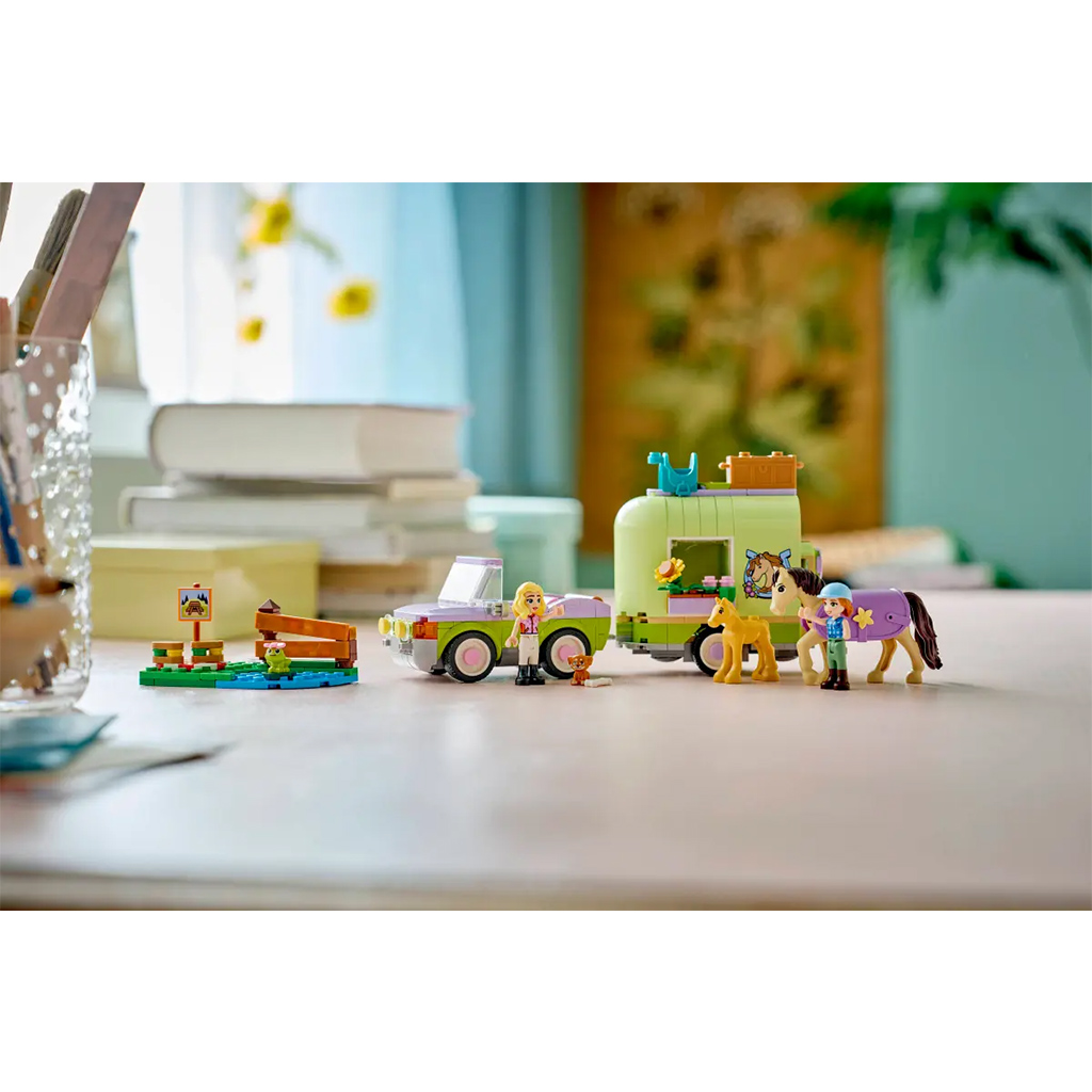 LEGO® Friends: Príves na prepravu koní a žriebät (42695) kép 9