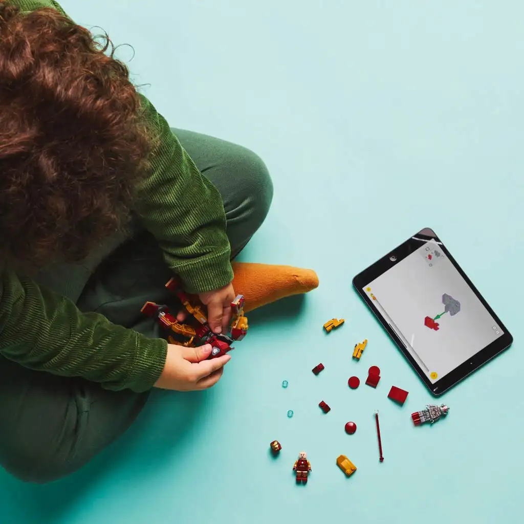 LEGO® Marvel: Iron Man robot vs. Ultron (76307) kép 3