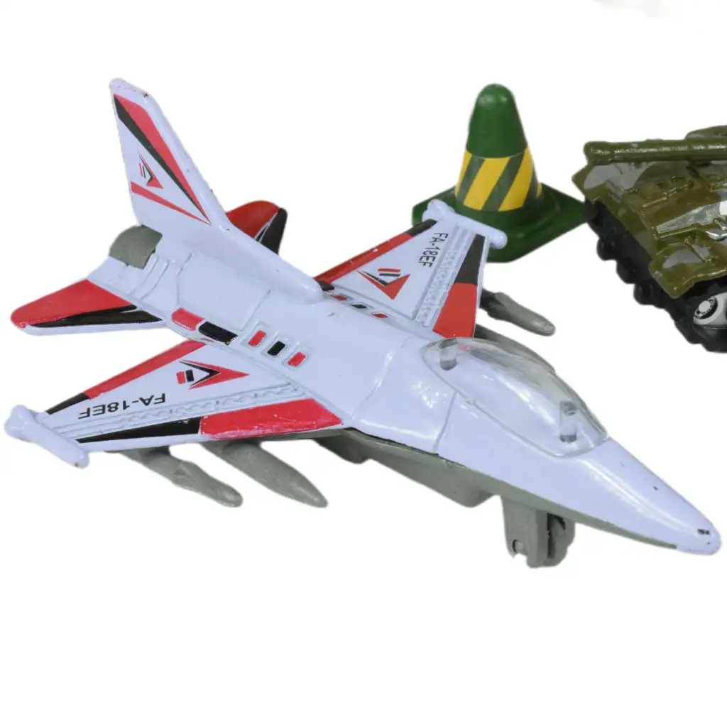 Super Army: Vojenská hračková sada s kovovými vozidlami a lietadlom s otáčacími kolesami v dvoch variantách kép 10