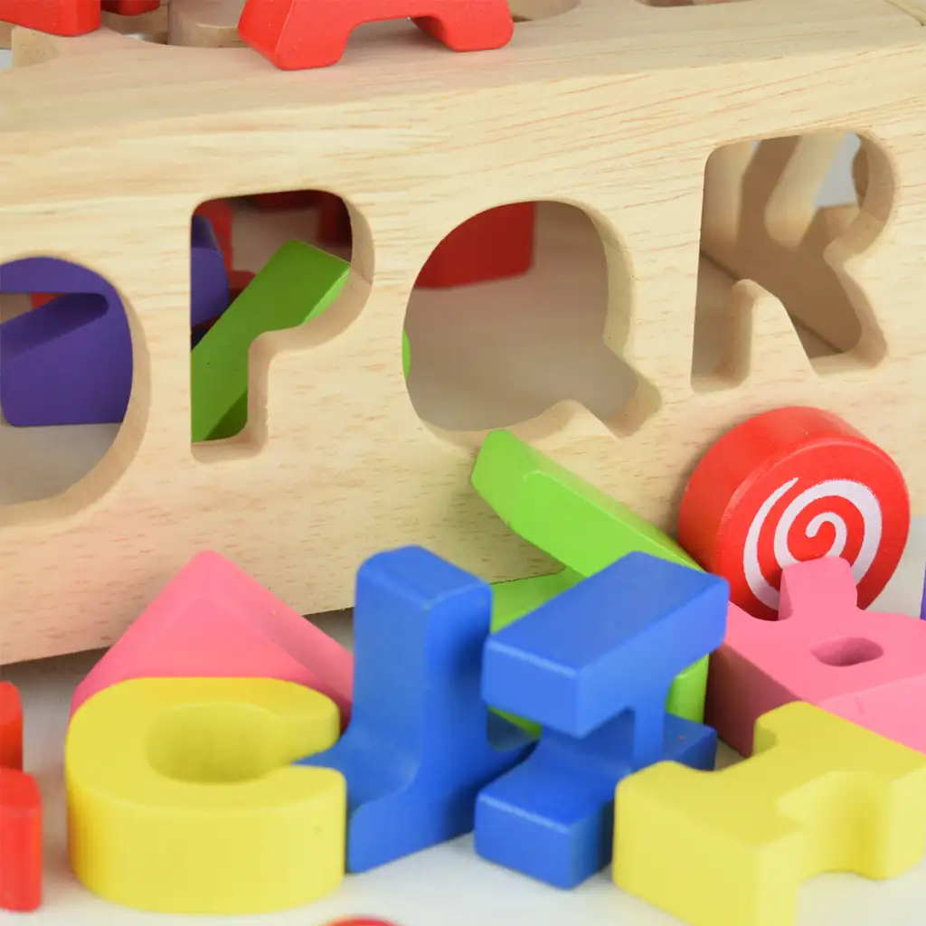 Beilaluna: Drevený tvarový sorter s písmenami na ťahanie kép 7