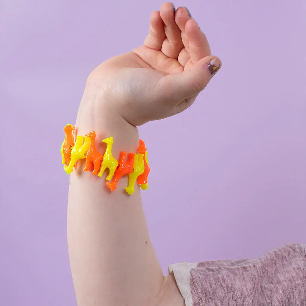 PlayBox: Farebná sada korálok so zvieratkami, rôzne farby, 250 kusov v balení kép 2