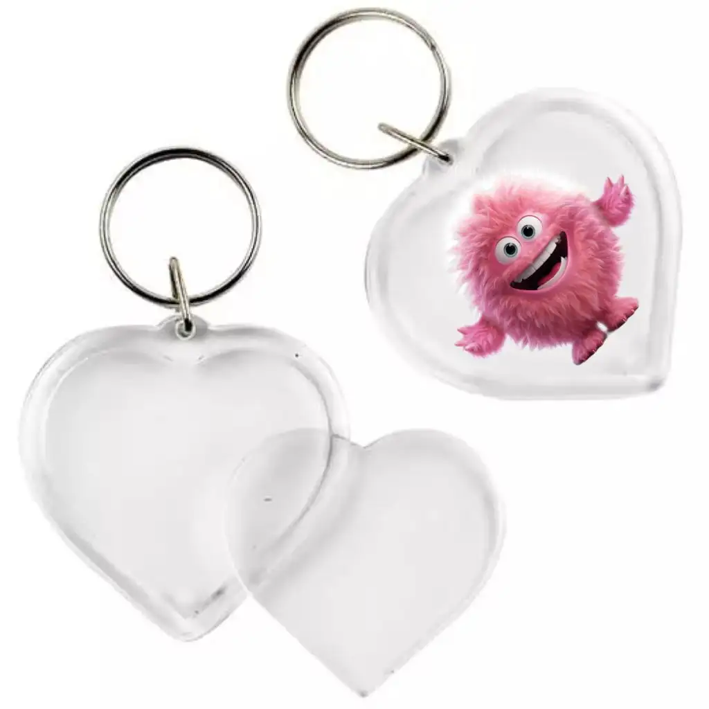 PlayBox: Priehľadný kľúčenka v tvare srdca s priemerom 5 cm, 1 ks