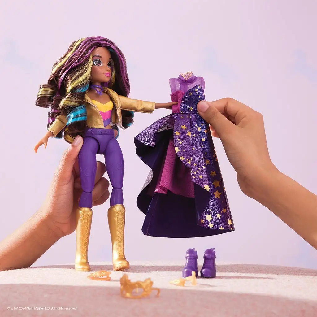 Unicorn Academy: Sophia Masquerade figúrka - Spin Master kép 2