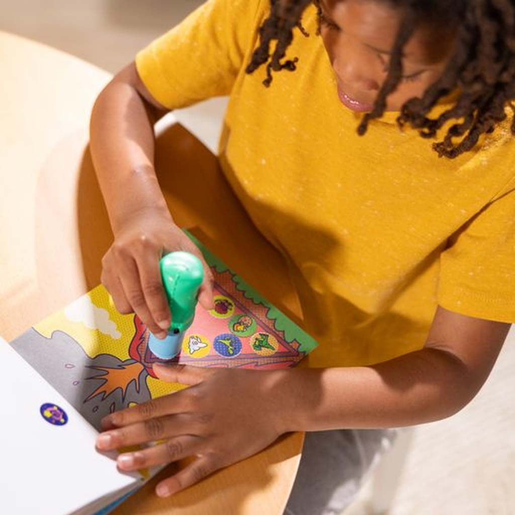 Melissa & Doug: Sticker WOW! Pečiatkovač nálepiek – Dino – Spin Master kép 3