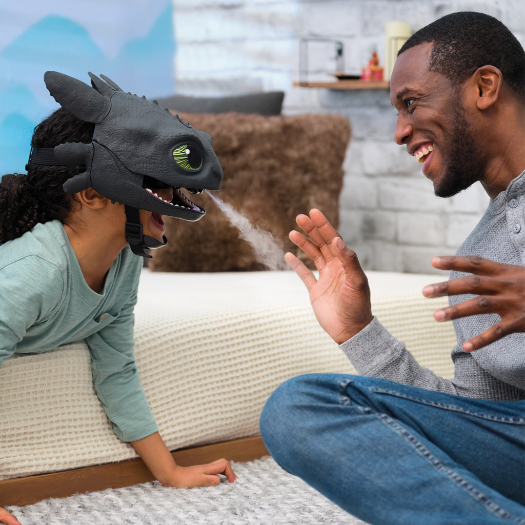 Ako si vycvičiť draka: Elektronická maska Bezzubý so zvukom, svetlom a dymovým efektom - Spin Master kép 3